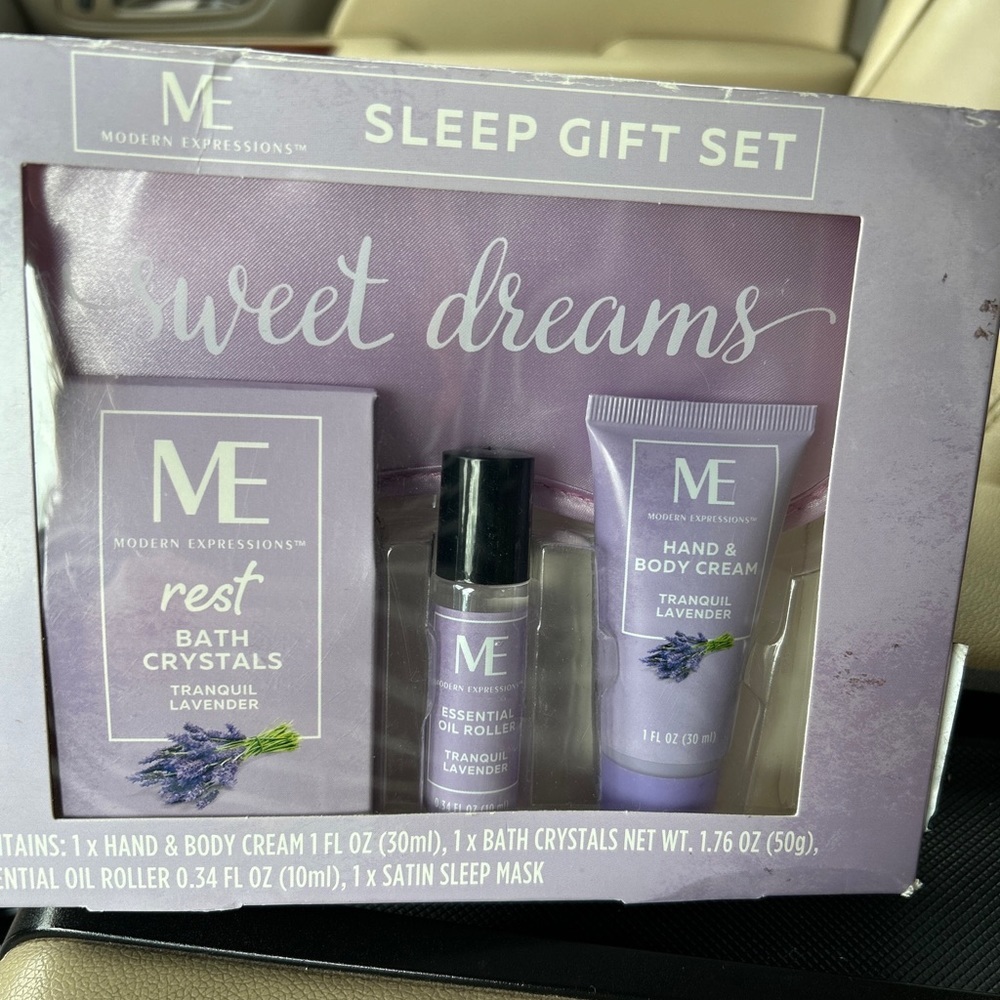 Modern expressions sleep gift set lavender new in box